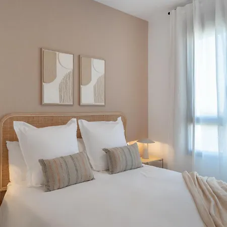 Gargaligas Exclusive Living Apartment *